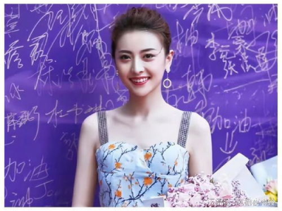 高原如厕记：李艾挑战5000米海拔的尴尬时刻